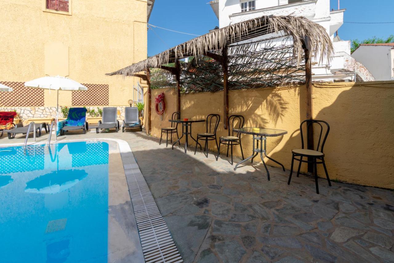 Bella Grecia Studios And Apartments By Hotelius Moraitika Exterior photo